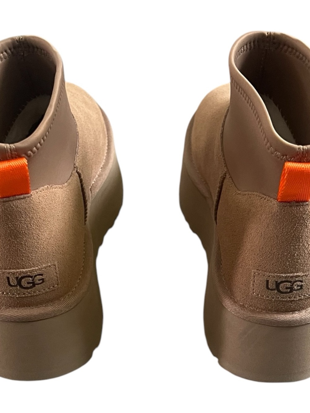 UGG Classic Mini Dipper Women’s Boot In Chestnut - Picture 8 of 15